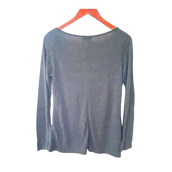 The Clas-sic Studded Skull Women Top Size L Gray Long Sleeve - Picture 3 of 5
